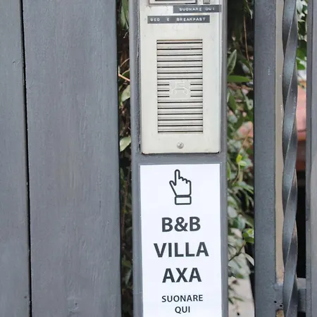 Axa Bed & Breakfast 3*