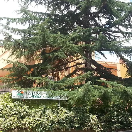 Axa